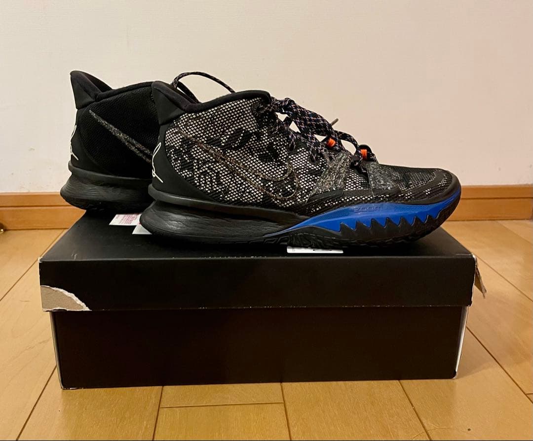 NIKE、カイリー7 EP、25.5センチ
