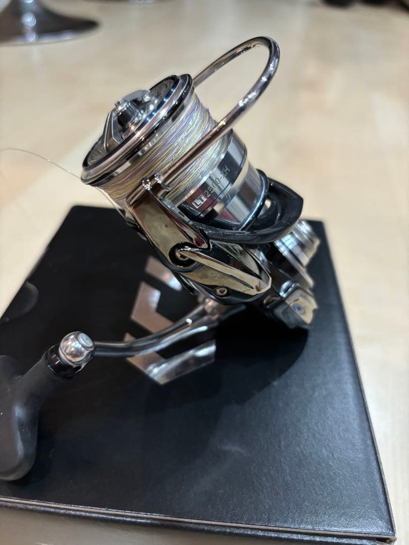 ダイワ 18イグジスト LT2500xh 中古