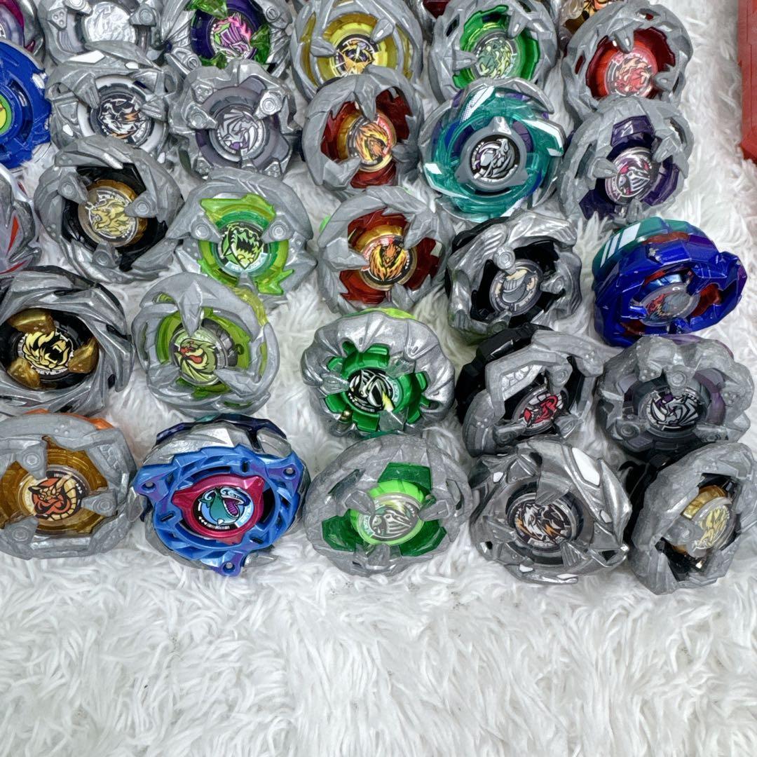 【大量】ベイブレードX 計72点 引退品 まとめ 最新版 ランチャー ベイ