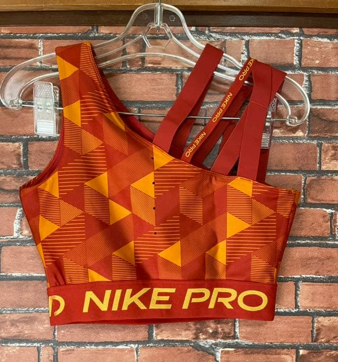 新品 NIKE ナイキ テニスウェア スポーツブラ セリーナ トレーニングウェア