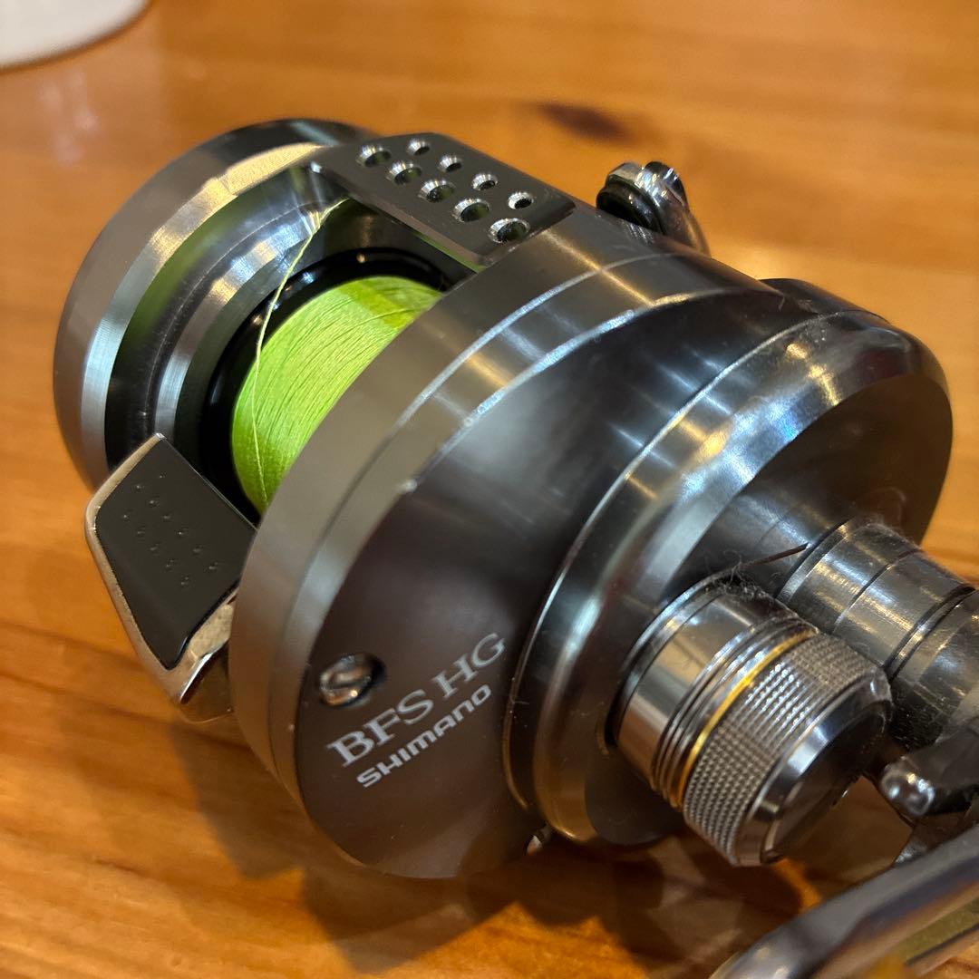 リール SHIMANO CALCUTTA CONQUEST BFS HG