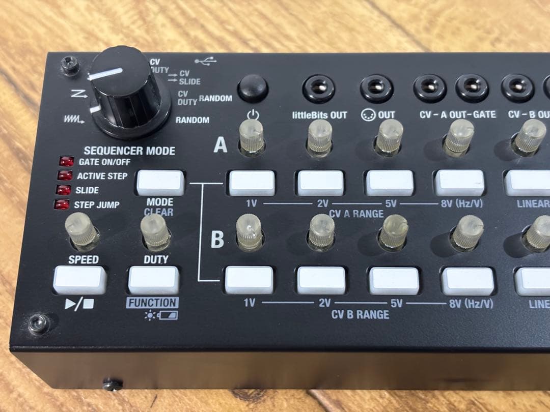 ◆動作品◆箱付き◆KORG◆コルグ◆アナログステップシーケンサー◆SQ-1