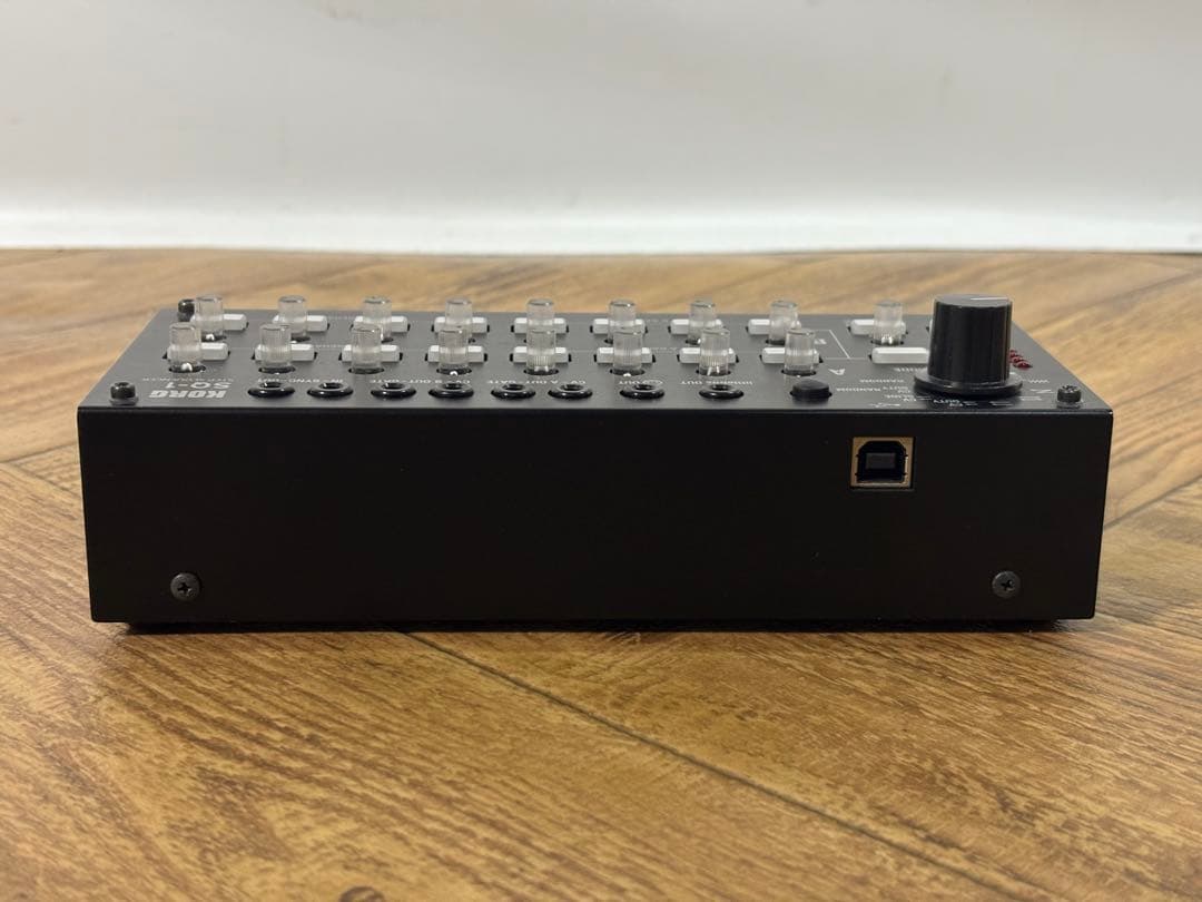 ◆動作品◆箱付き◆KORG◆コルグ◆アナログステップシーケンサー◆SQ-1