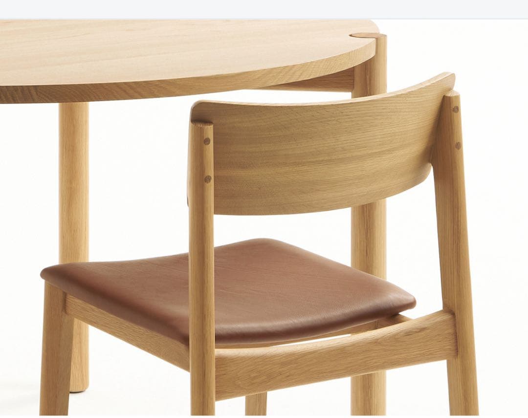 【新品・未使用】moda en casa スケッチ　ポイズチェア　ブラック