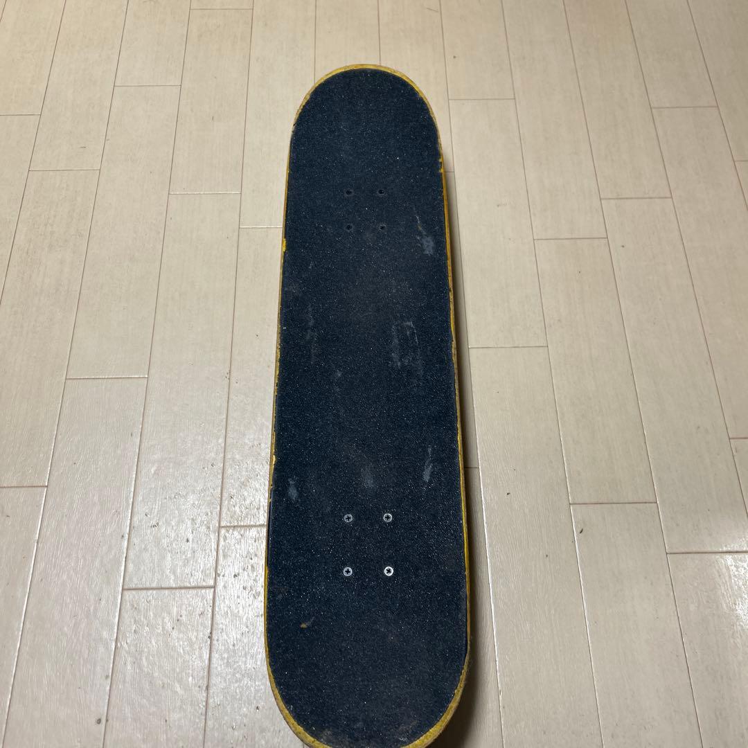 スケートボードデッキ