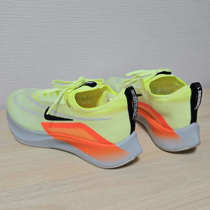 Nike Zoom Fly 4 イエロー オレンジ　27.5cm メンズ
