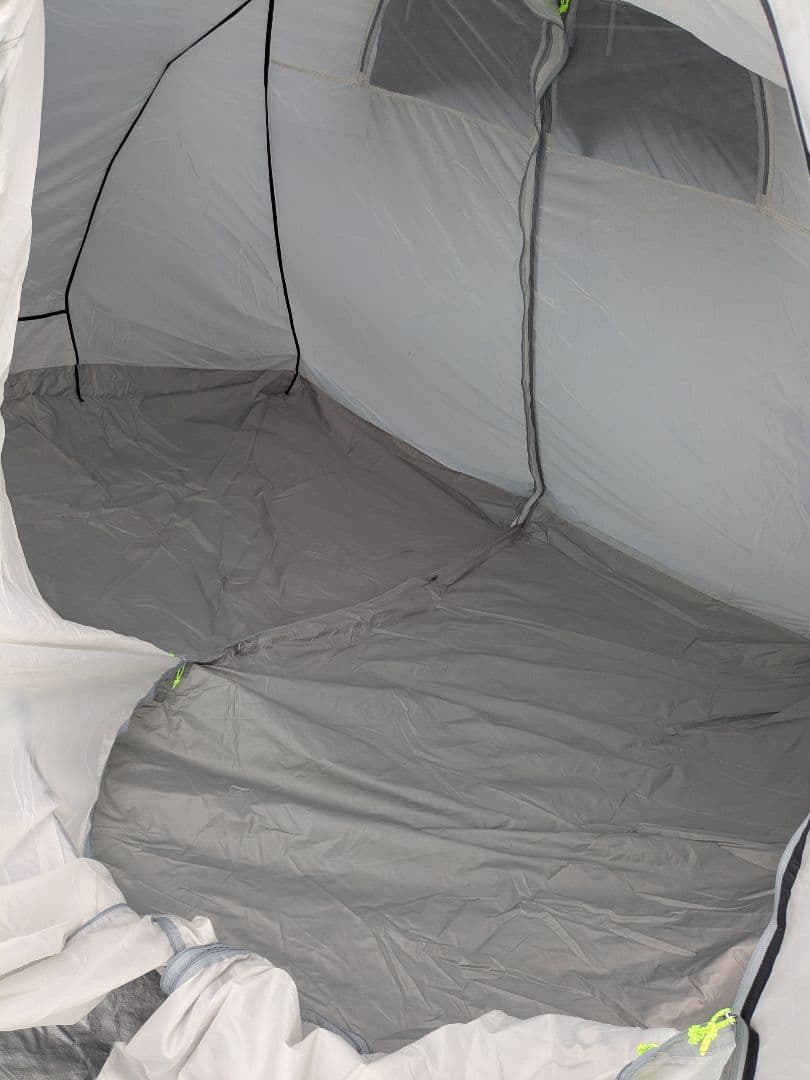 美品　JACK WOLFSKIN（ジャックウルフスキン）　トラベルロッジRT