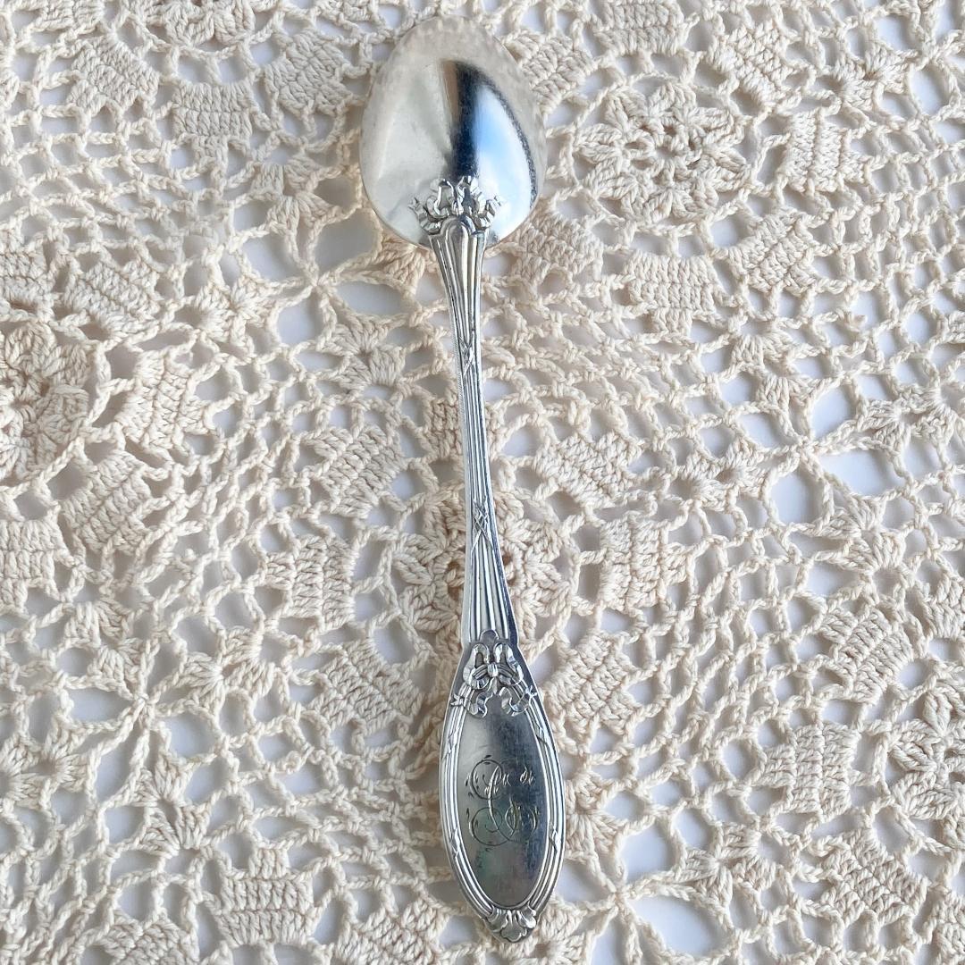 【専用です】フランスアンティーク✨️可愛いリボンモチーフ✨️ティースプーン　２本