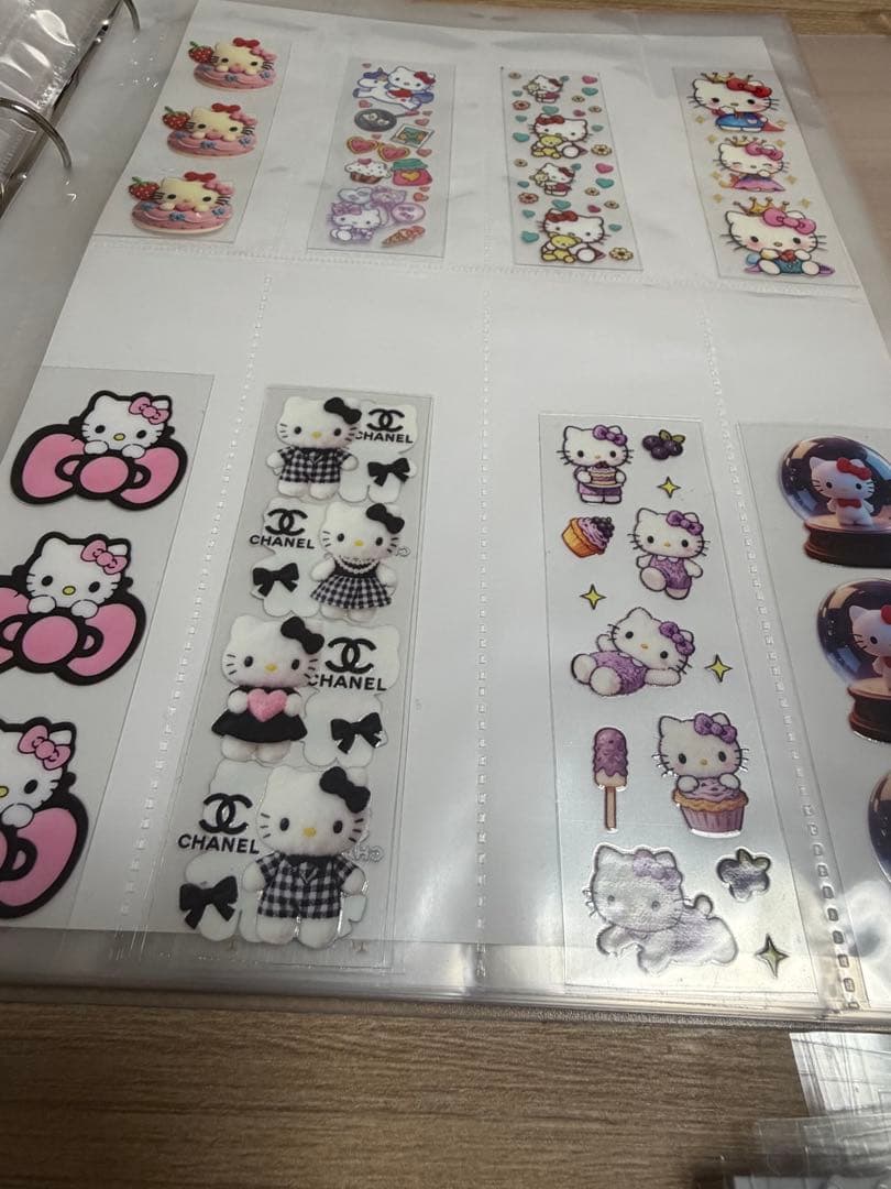 ペンラ　（サンリオ　アンパンマン　たまごっち）