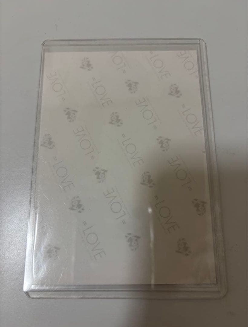 大場花菜 ラブソングに襲われる ジャケ写 直筆