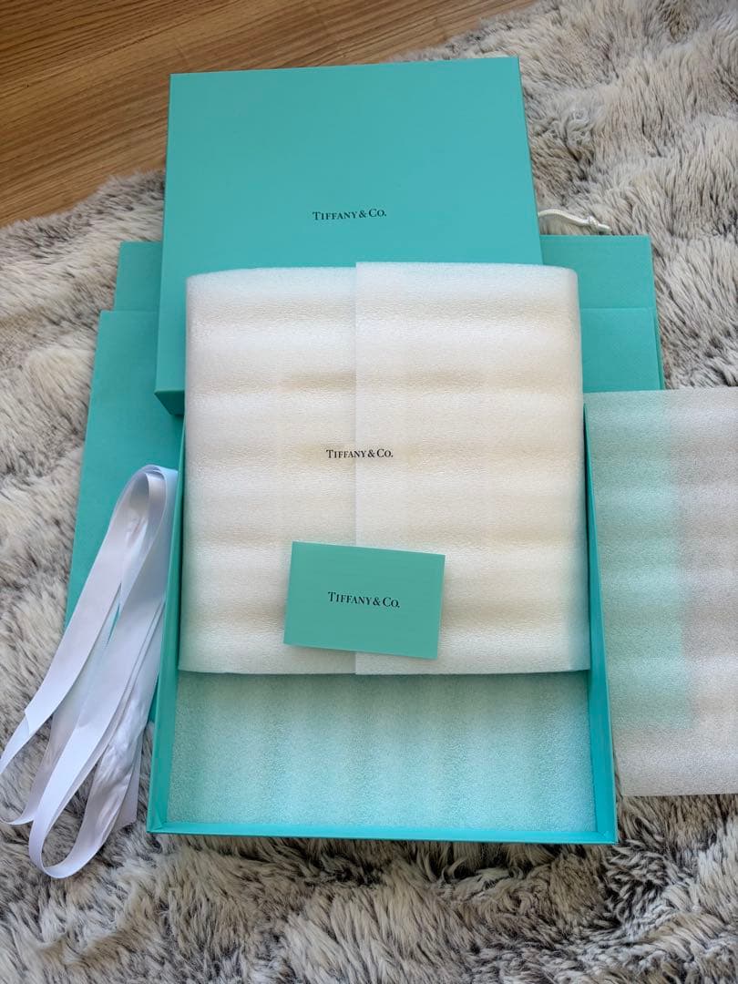 未使用品Tiffany ブルーリボンプレート24センチ