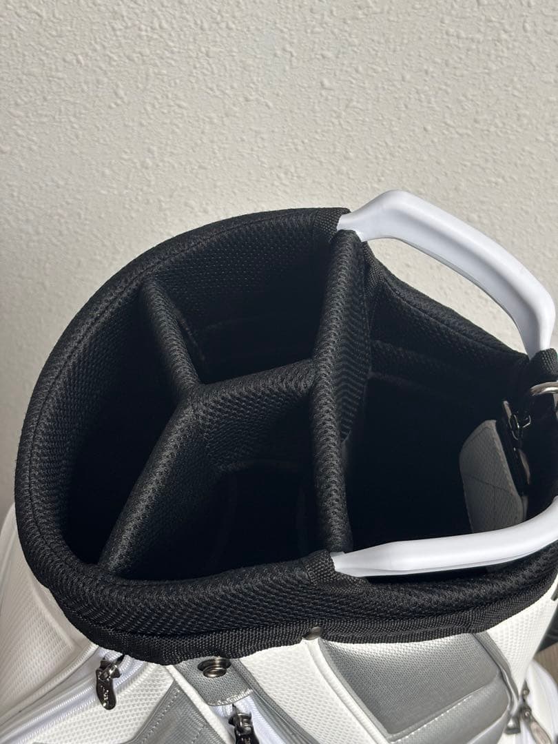 【新品・未使用】 SRIXON ゴルフバッグ・キャディバッグ