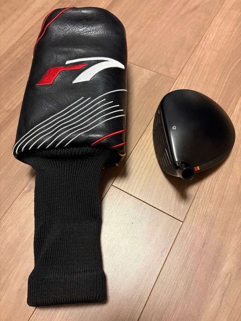 テーラーメイド F7 ドライバー ヘッドカバー付き　11.5度