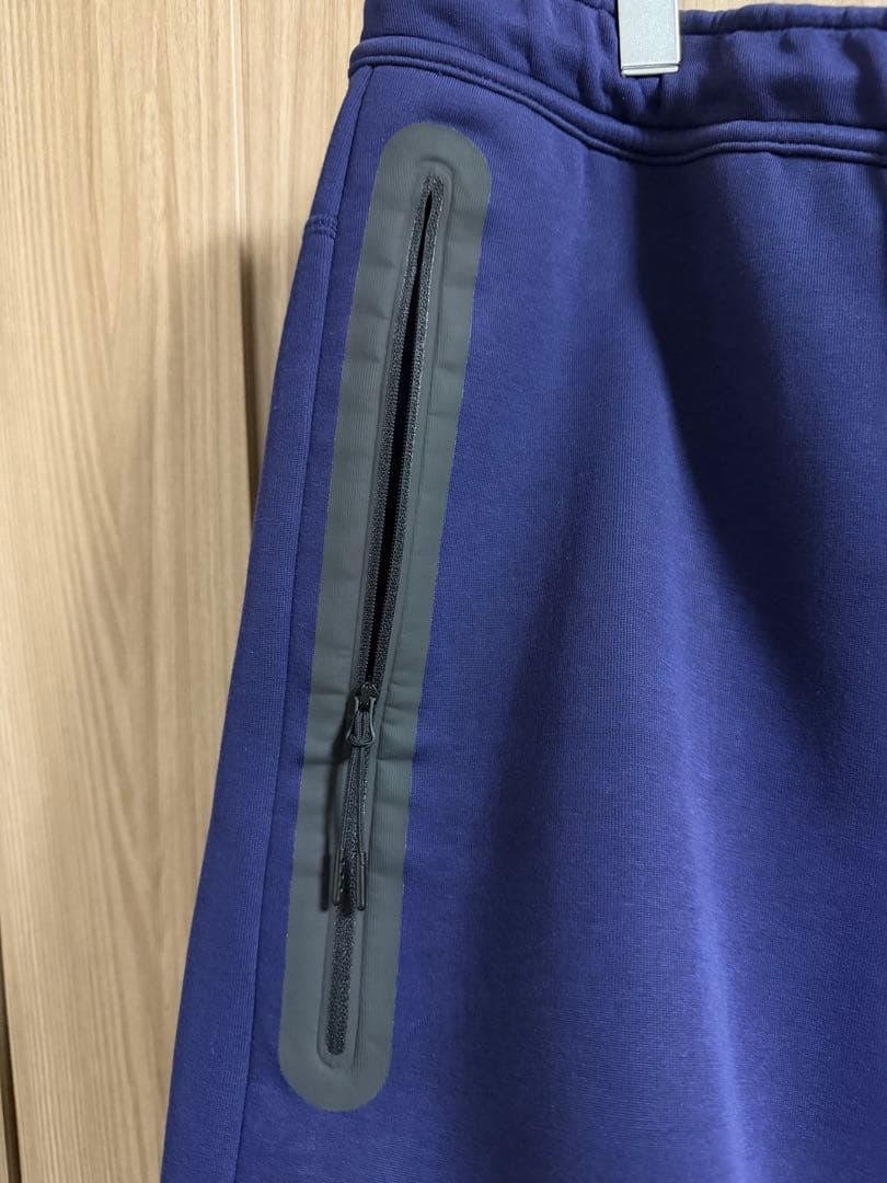 新品未使用　バルセロナ テックフリース 短パン　NIKE
