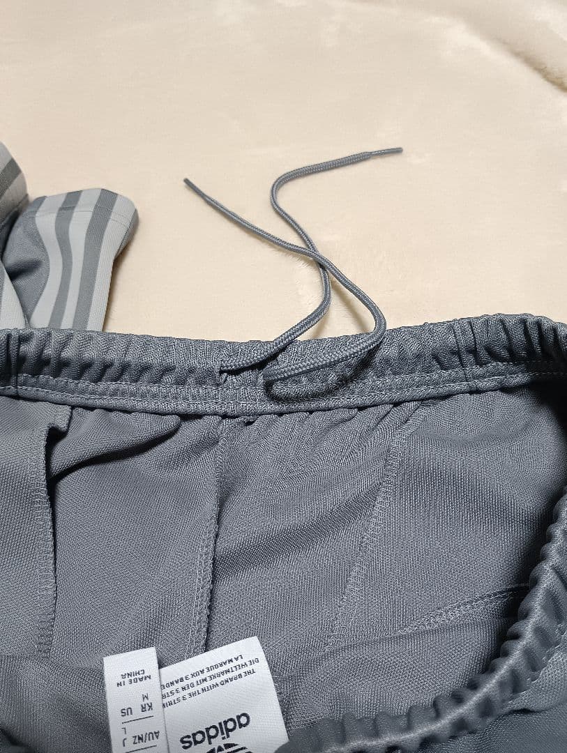 adidas グレー ジャージ パンツ ベッケンバウアー タグ付