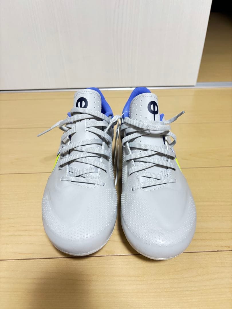 【新品未使用品】NIKE ティエンポ 27cm