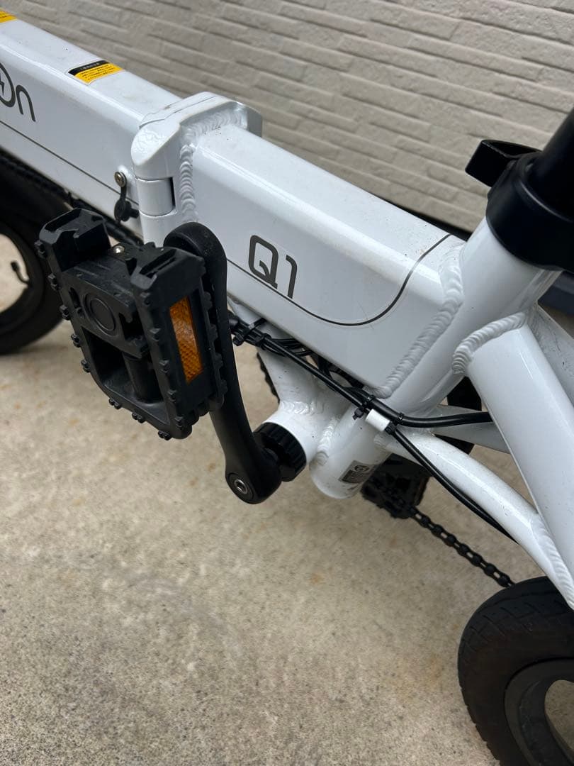 HoldOn Q1 電動アシスト自転車 ホワイト