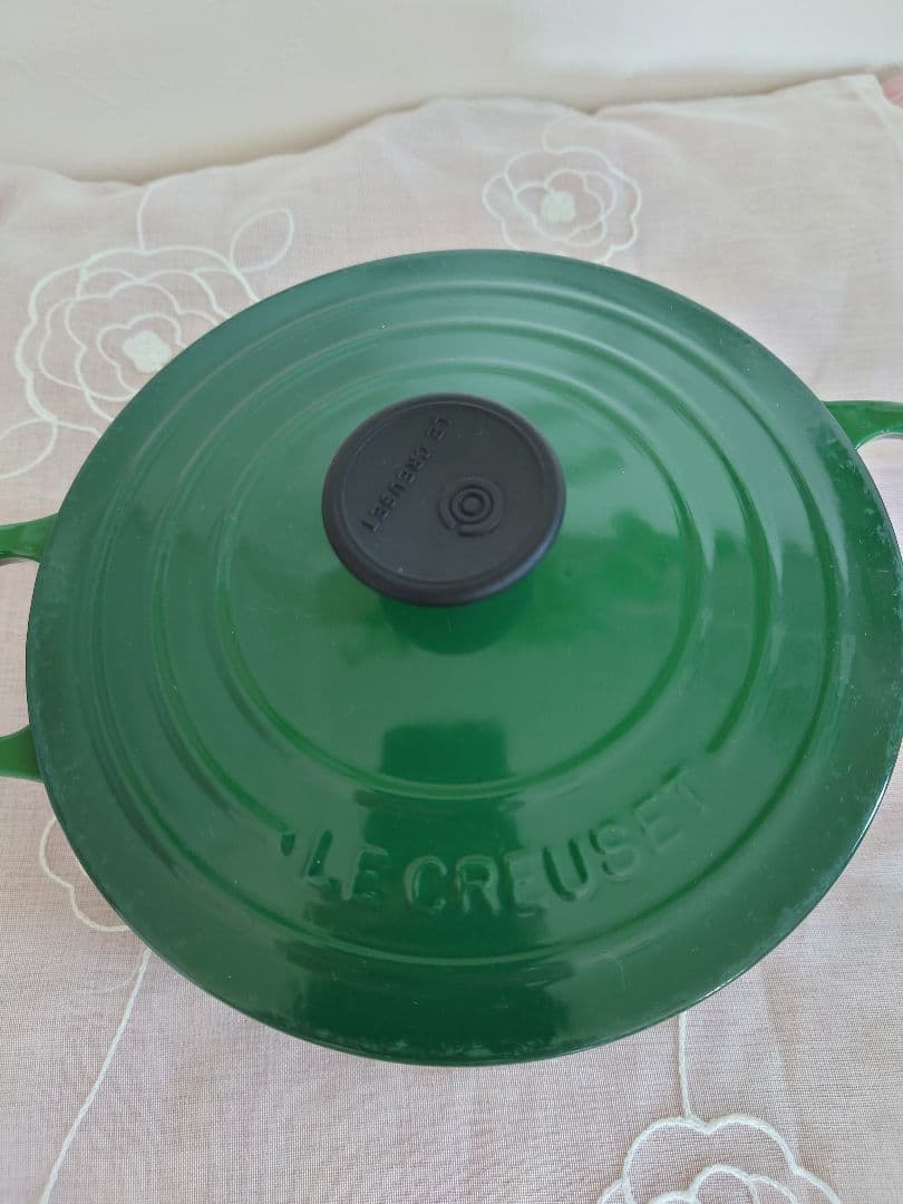 LE CREUSET　ル・クレーぜ　ココット　グリーン 18cm