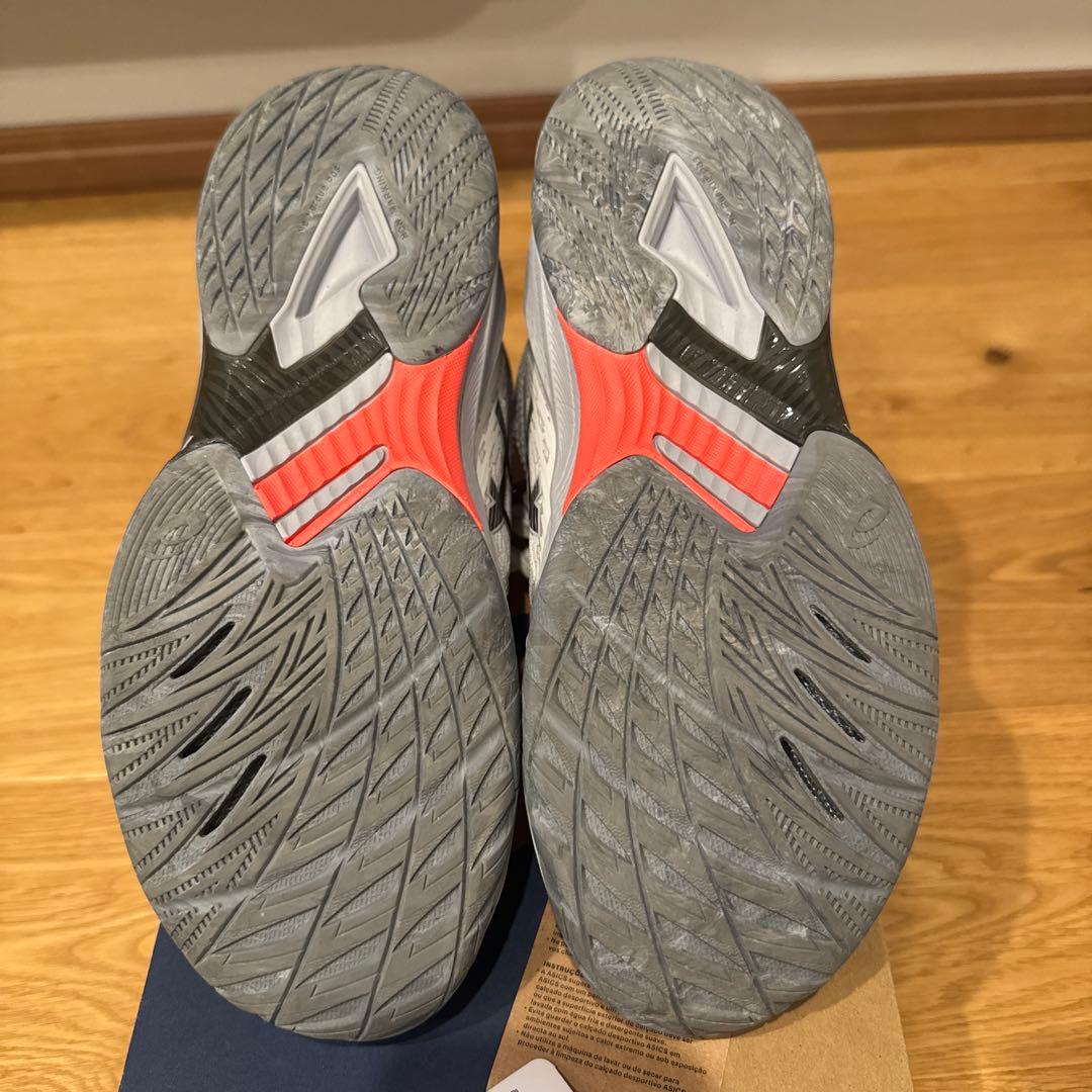 美品24.5㎝アシックス バレーシューズ V-SWIFT FF MT 4