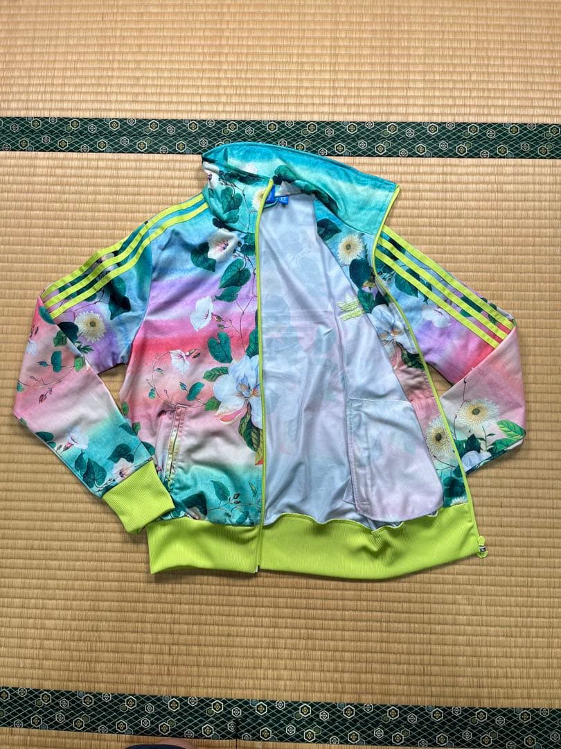 花柄　限定色adidas アディダス　ファイヤーバード トラックジャケット
