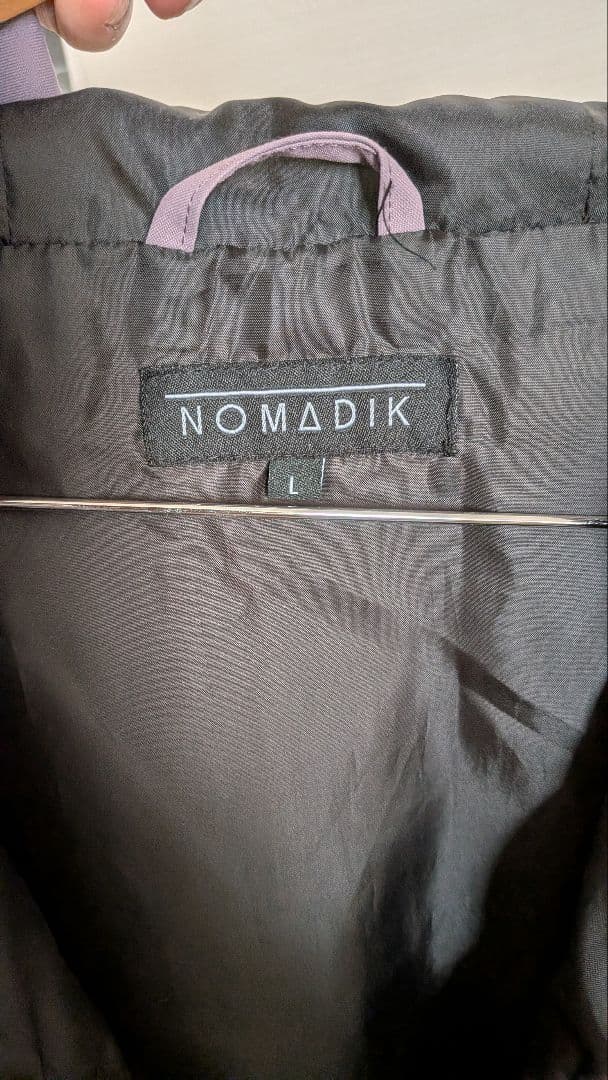 NOMADIK　Lサイズ　美品　２２-２３モデル　格安