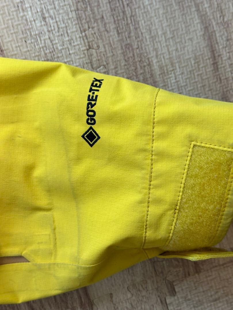 241 スノーボード　ウエア　ジャケット　GORE-TEX ゴア　スノーウェア