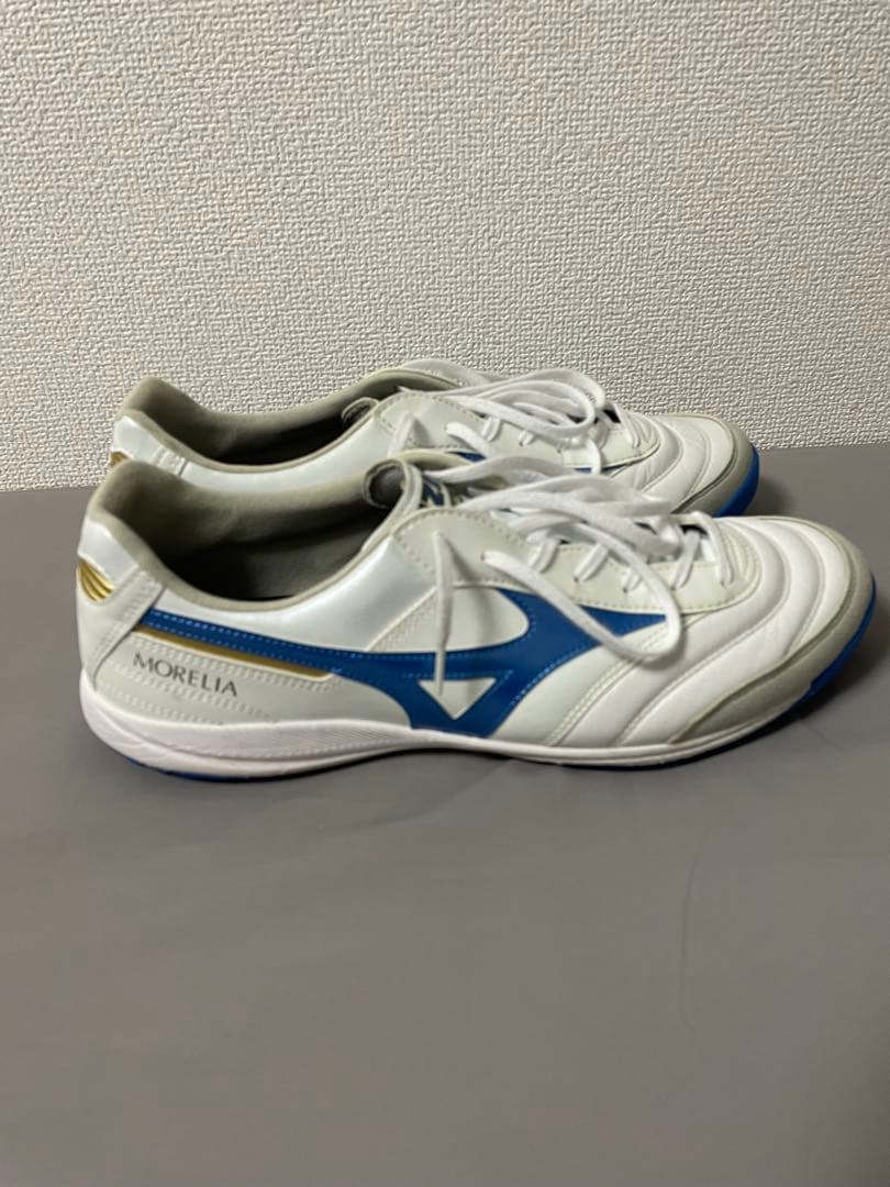 モレリアSALAELITETF スーパーホワイトパール×レーザーブルー 28cm