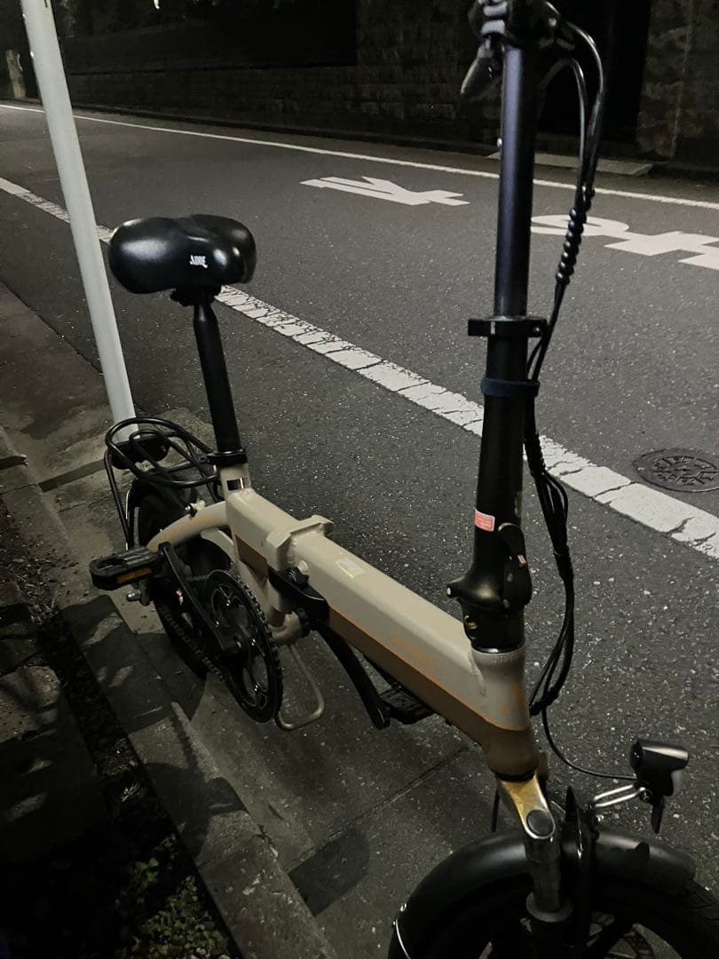 AiDDE. 電動自転車　b a