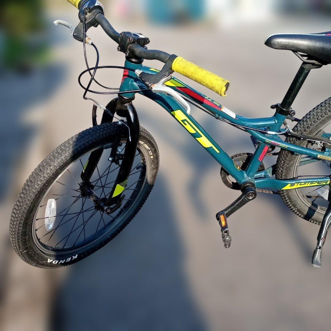 GT STOMPER 20インチ 子供用自転車