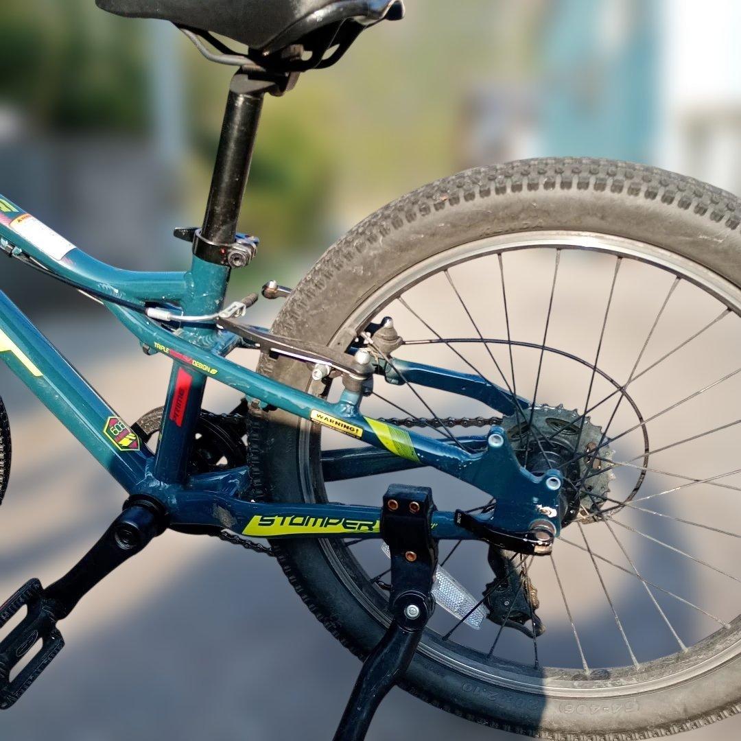 GT STOMPER 20インチ 子供用自転車