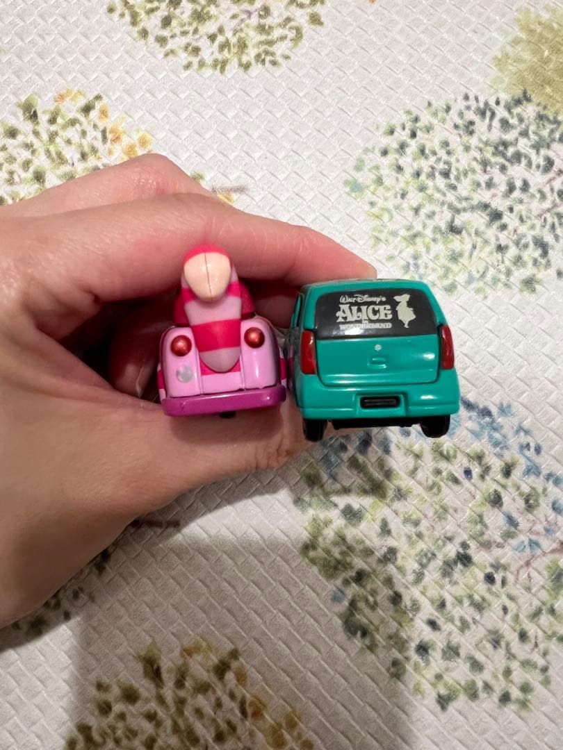 ✴︎ディズニートミカ✴︎チシャ猫✴︎アリス✴︎馬車✴︎4個セット✴︎