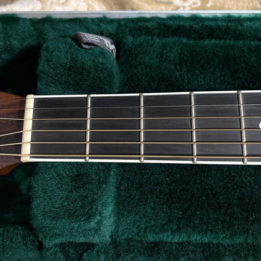 Martin D-35アコースティックギター ハードケース付き