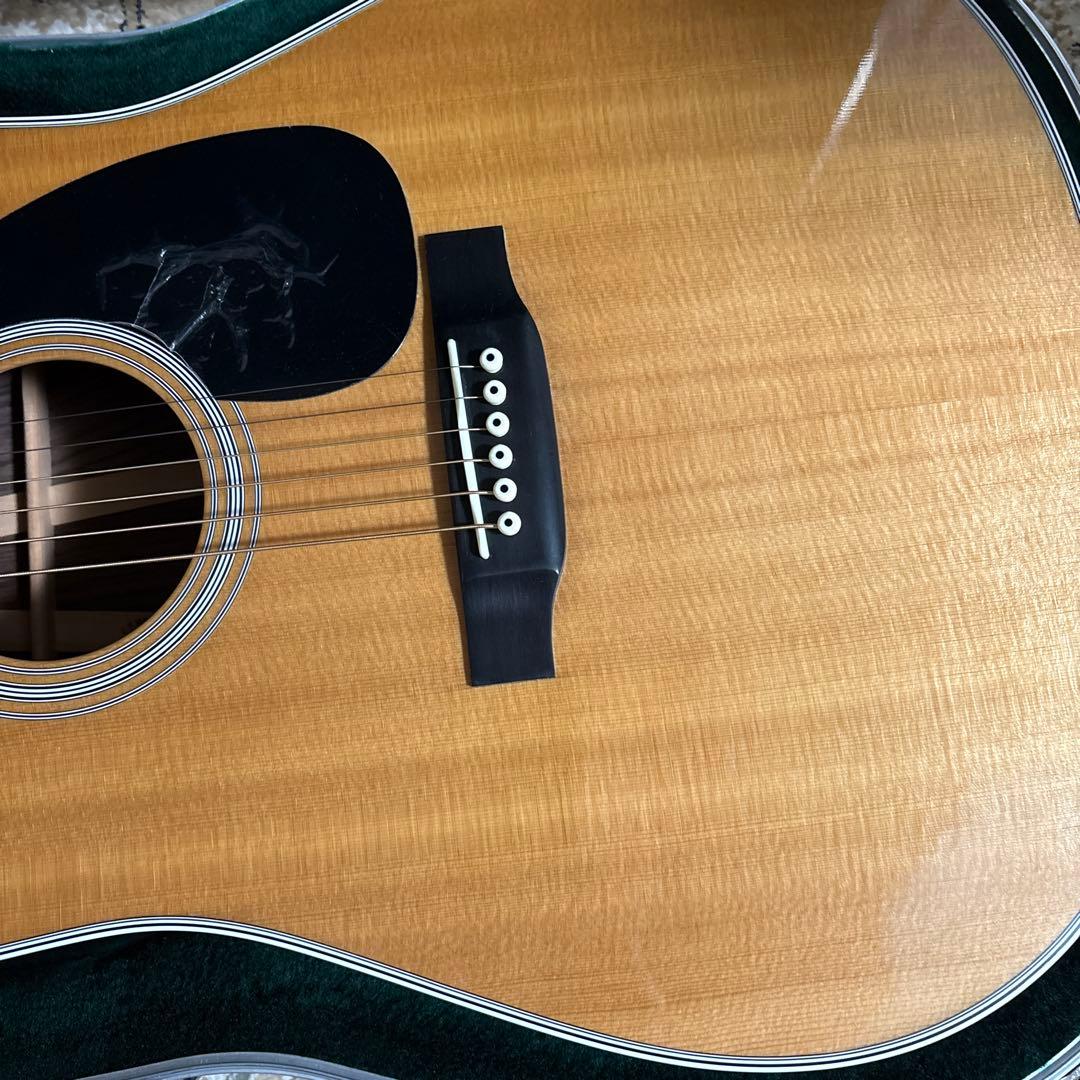 Martin D-35アコースティックギター ハードケース付き