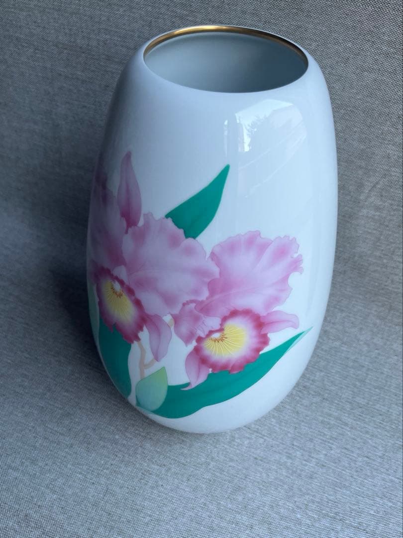 香蘭社　カトレア　花瓶