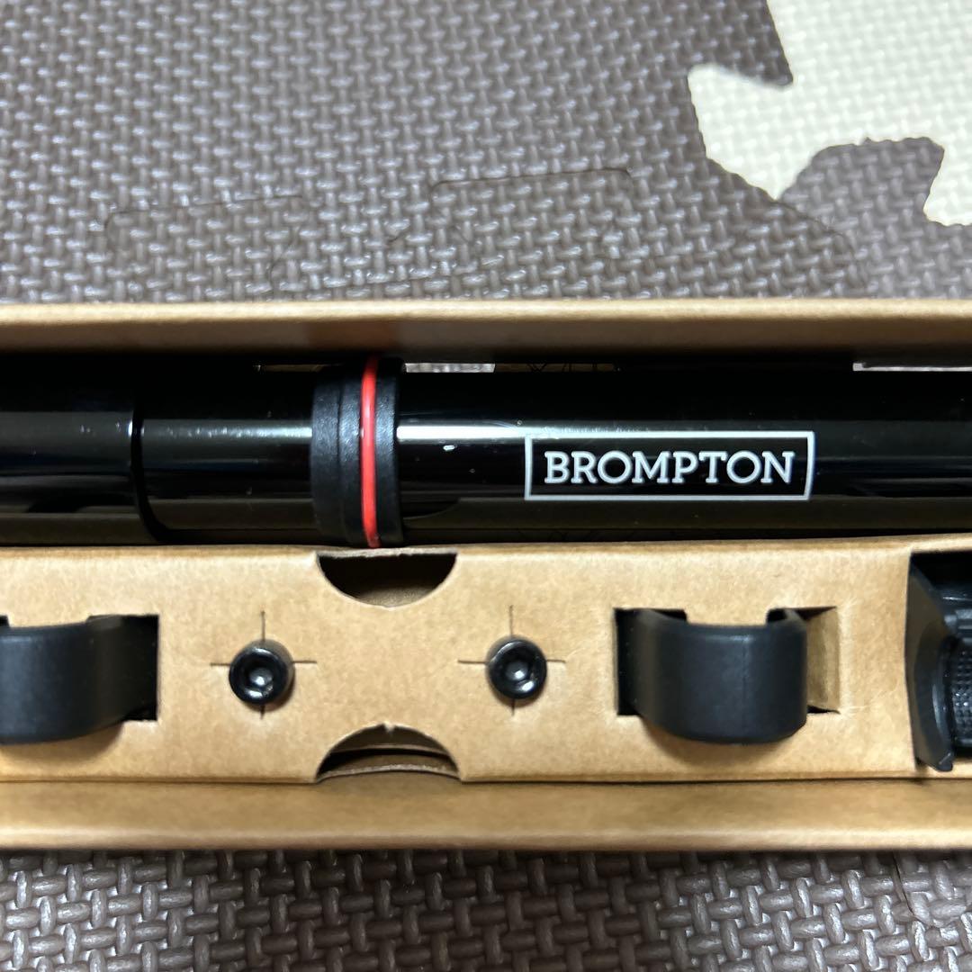 ブロンプトン　携帯用ポンプ