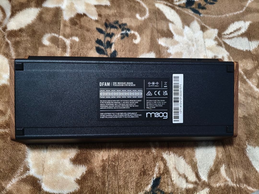 美品・付属品完品！Moog DFAM セミモジュラーシンセサイザー