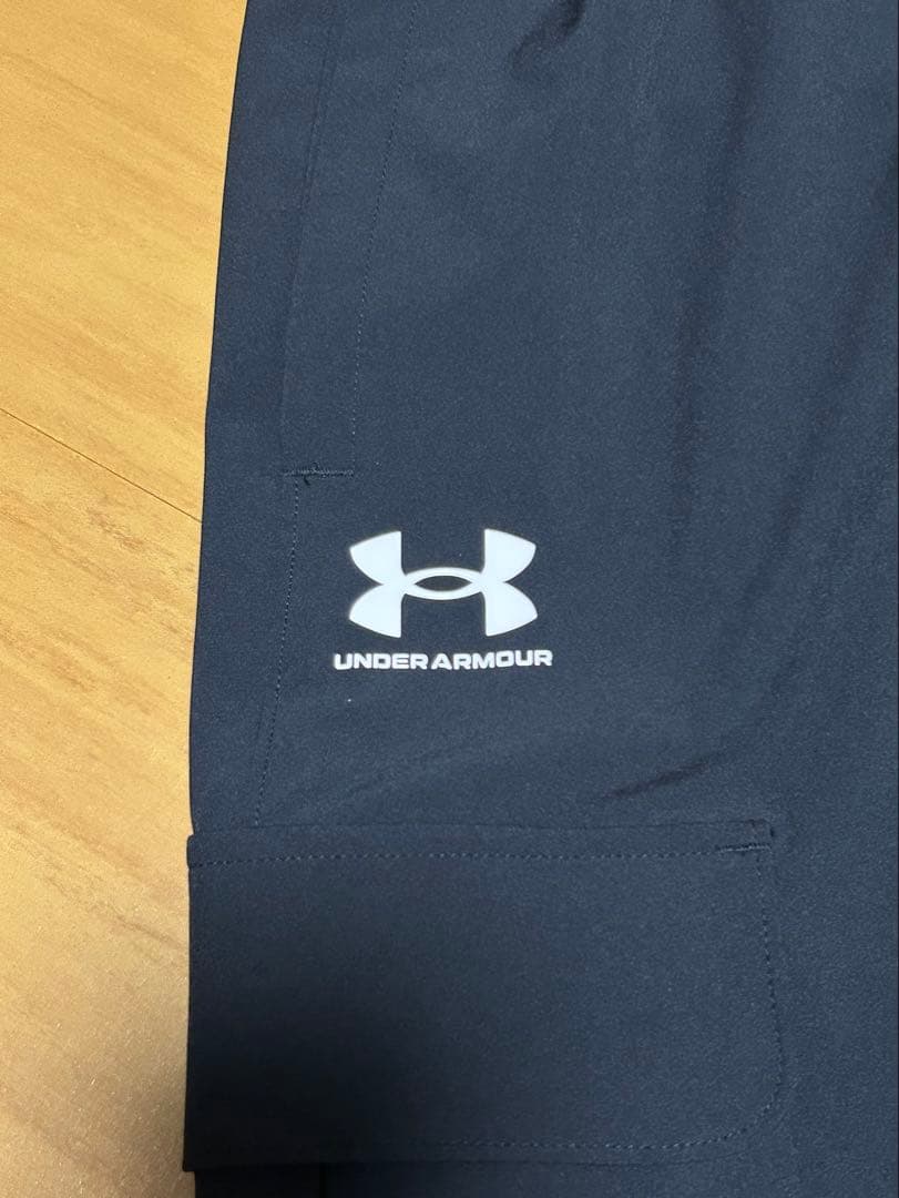 Under Armour ブラック Ｌ　セットアップ