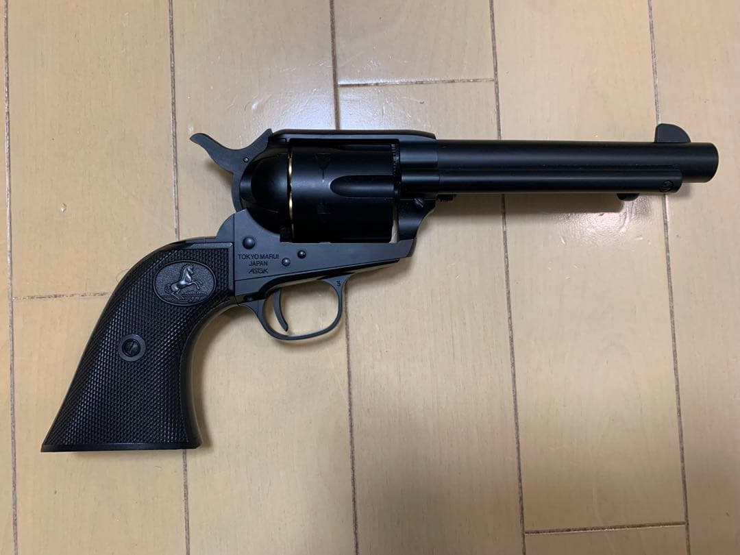 東京マルイ　コルトSAAアーティラリーエアコッキングガン