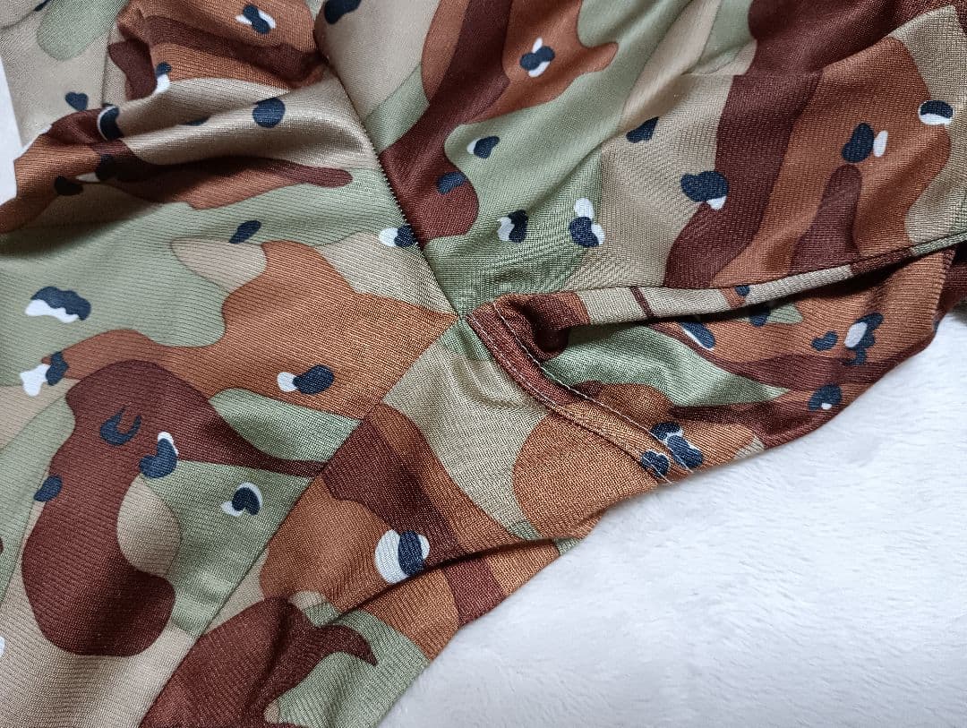adidas 迷彩柄 ファイヤーバード L表記 極美品 デザートカモ