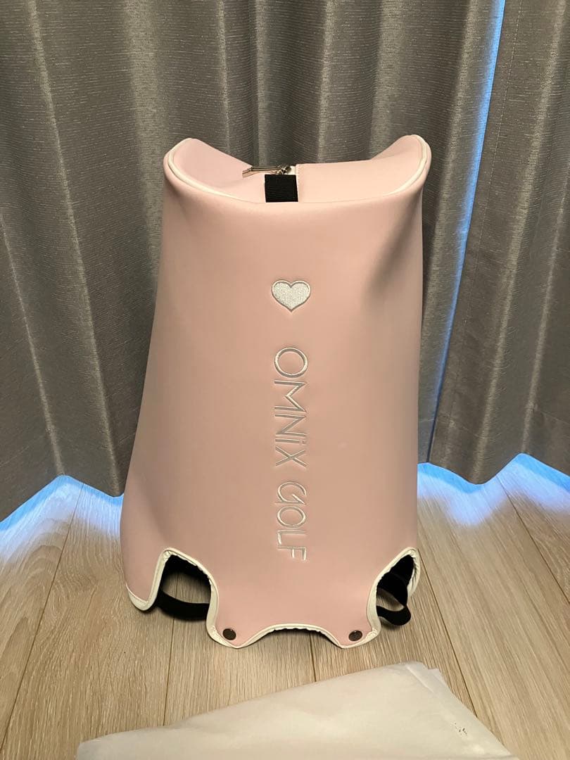 【新品タグ付き】OMNIX GOLF キャディバック　保護袋付き