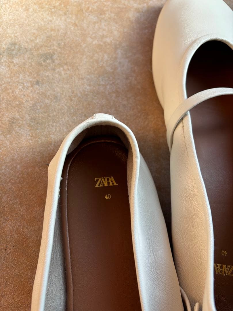 美品　zara リアルレザーメリージェーンシューズ