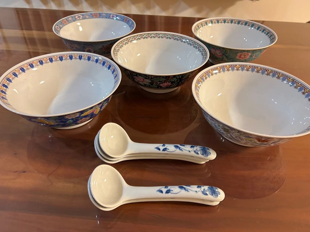 大昭和龍峰製　昭和レトロ　花柄の陶器ラーメン丼ぶり5個とスプーン5本セット
