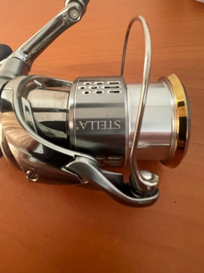 SHIMANO 18ステラ C3000SDHHGスピニングリール