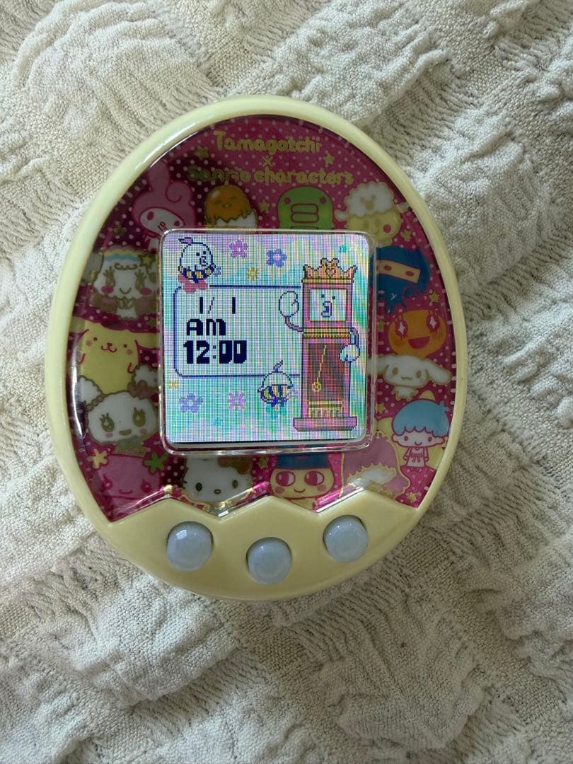 【大人気】Tamagotchi m!x サンリオキャラクターズ たまごっちミクス
