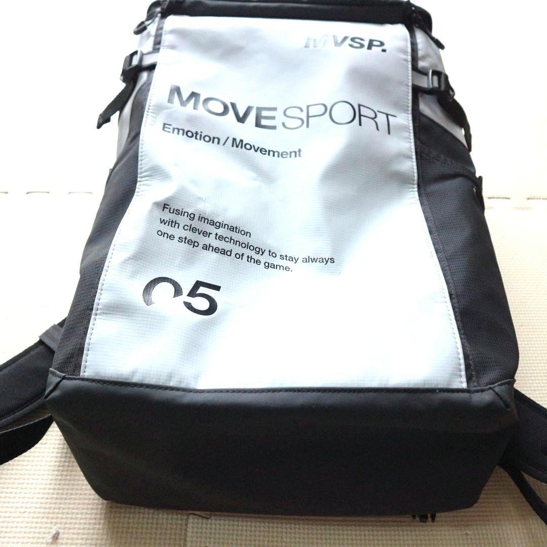 美品 デサント 30L ムーブスポーツ スクエアバックパック 大容量リュック