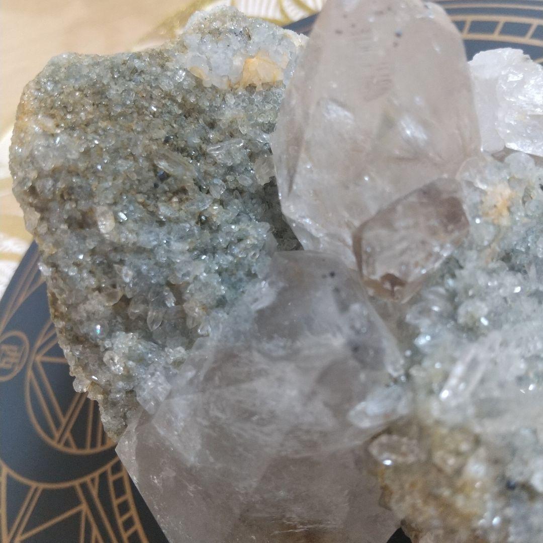マニハール水晶 原石