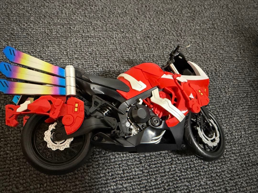 フィギュアーツ　ブーストライカー 箱潰れあり