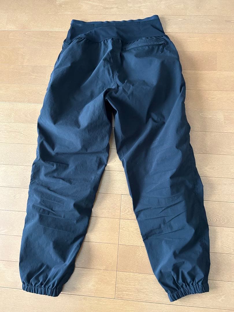 【値下げ】ノースフェイス　フリーランロングパンツ　Mサイズ