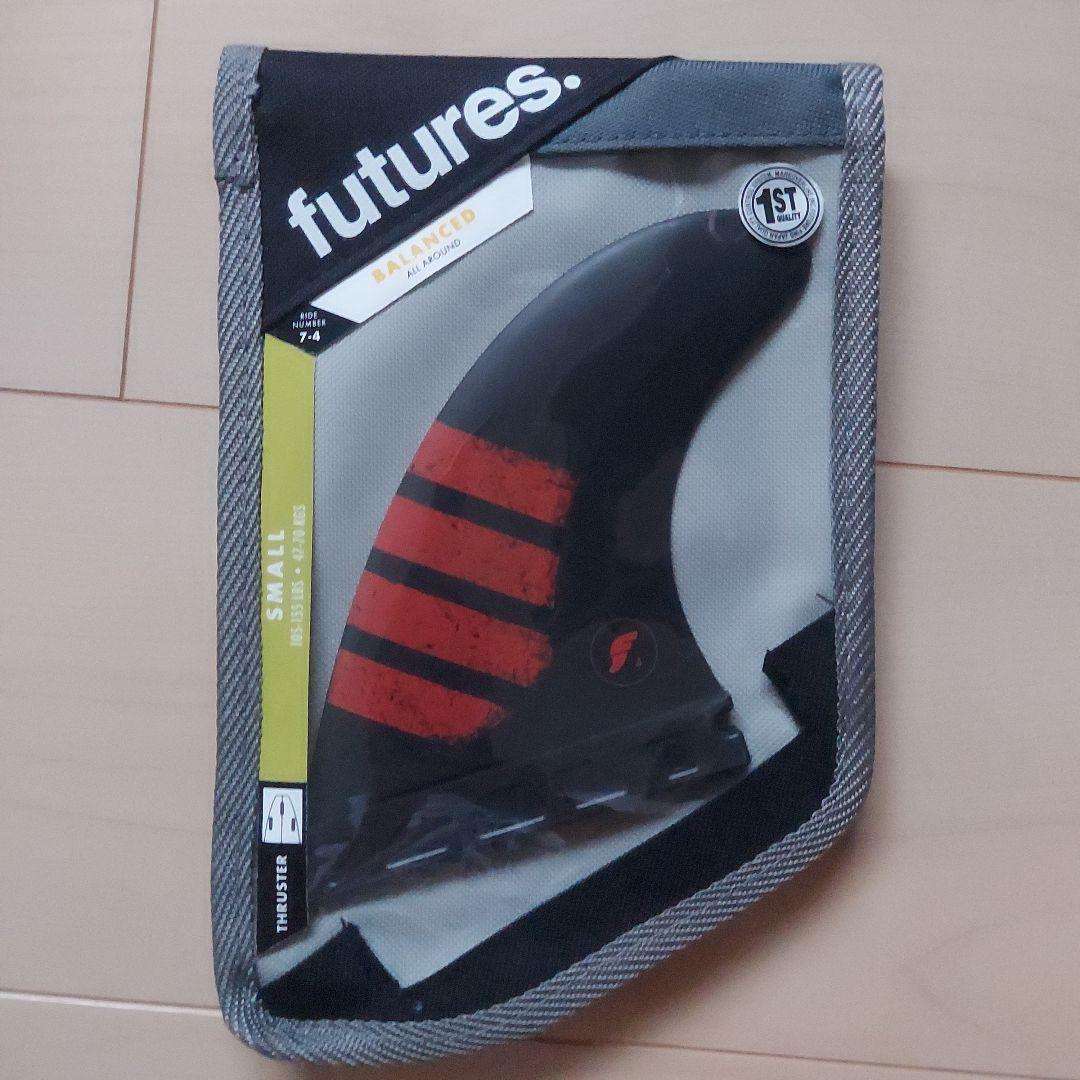 Futures Fin Alpha F4 Red　スモール