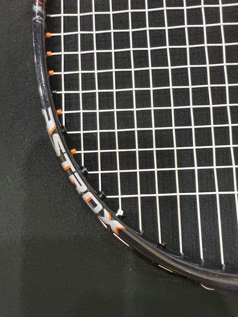 YONEX アストロクス99 プロ 4UG5 バドミントンラケット ケース付き